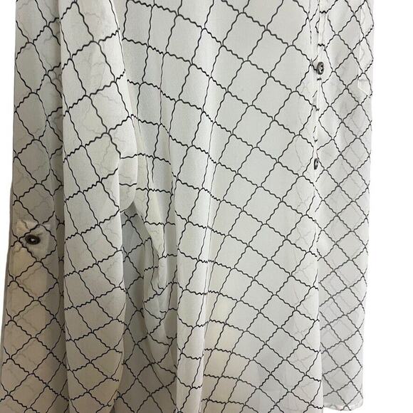 Cabi 740 Womens White Sheer Chessboard Print Button Up Roll Tab Top Shirt sz M - Picture 3 of 16